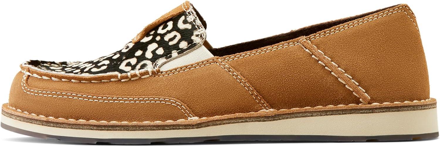 imageAriat Womens Cruiser Casual ShoeCream Cheetah Hair onDark Tan Suede