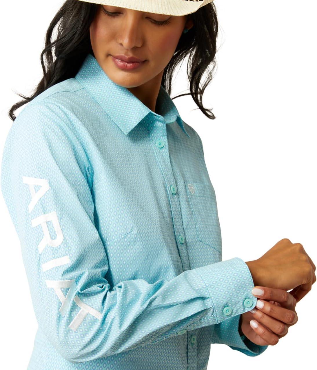 imageAriat Womens Kirby Fitted ButtonDown ShirtAruba Blue Ikat