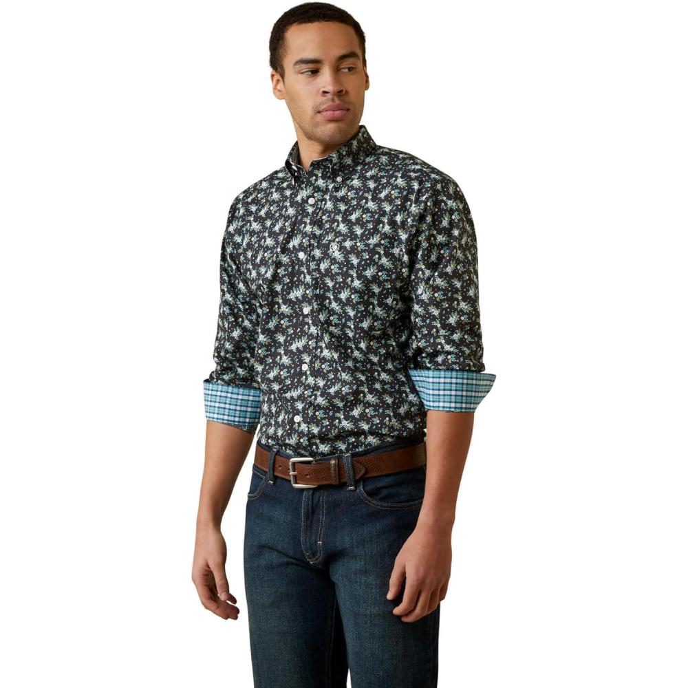 imageARIAT Mens Wrinkle Free Camdyn Fitted ShirtNavy