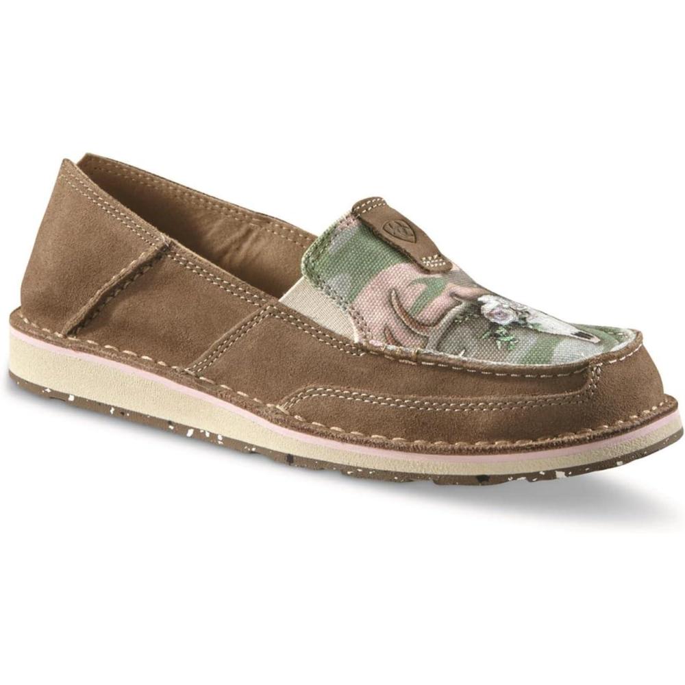 imageAriat Womens Cruiser Casual ShoeRelaxed Bark