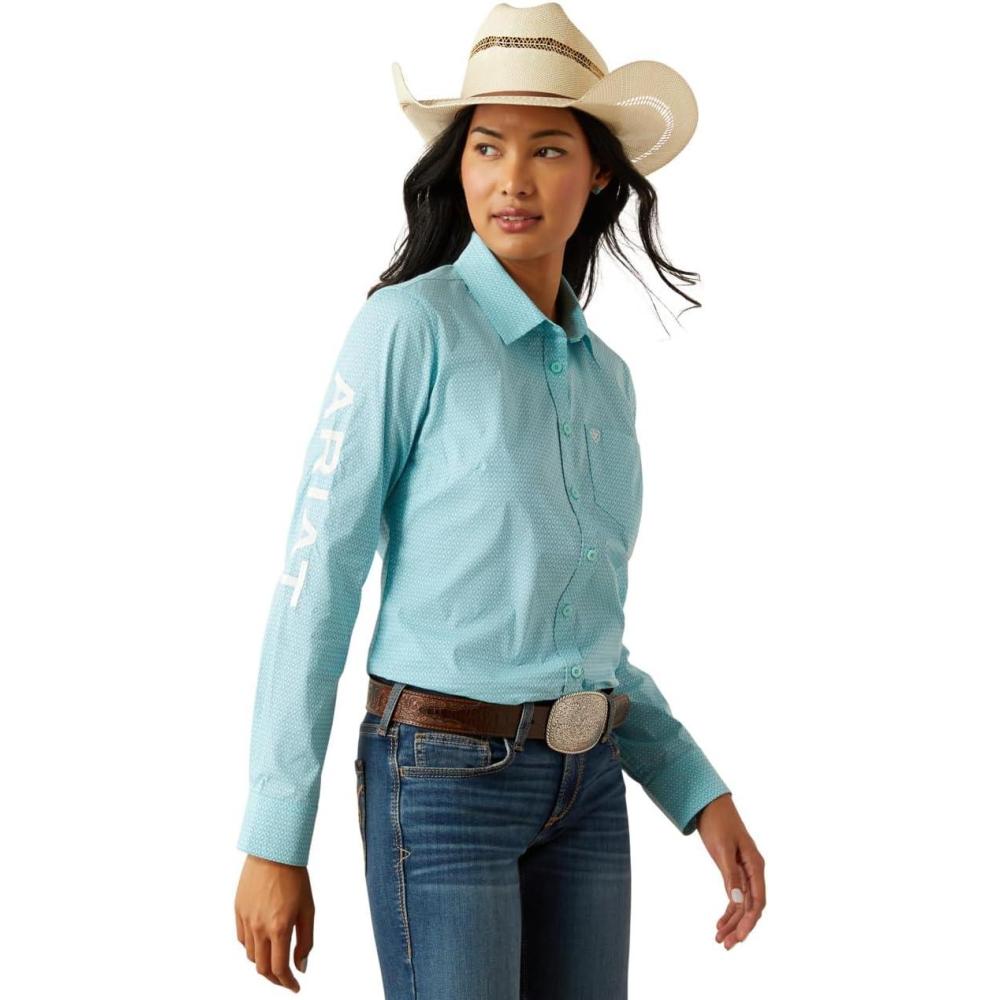 imageAriat Womens Kirby Fitted ButtonDown ShirtAruba Blue Ikat