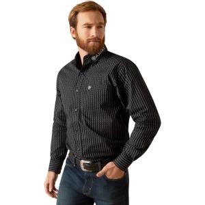 Ariat Men’s Wrinkle Free Kaiser Classic Fit Button Down Darkest Indigo(Black)