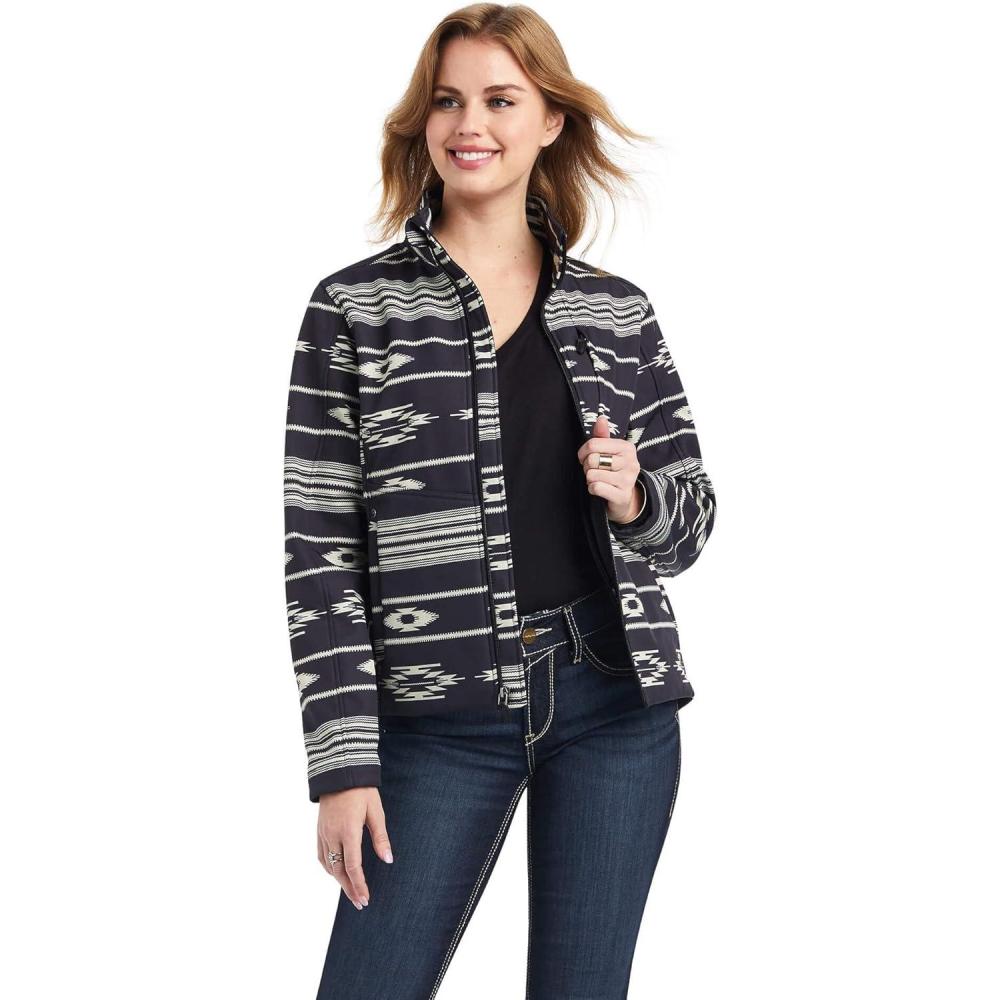 imageARIAT womens New Team Softshell Print JacketRio Chiquito BlackButtercream
