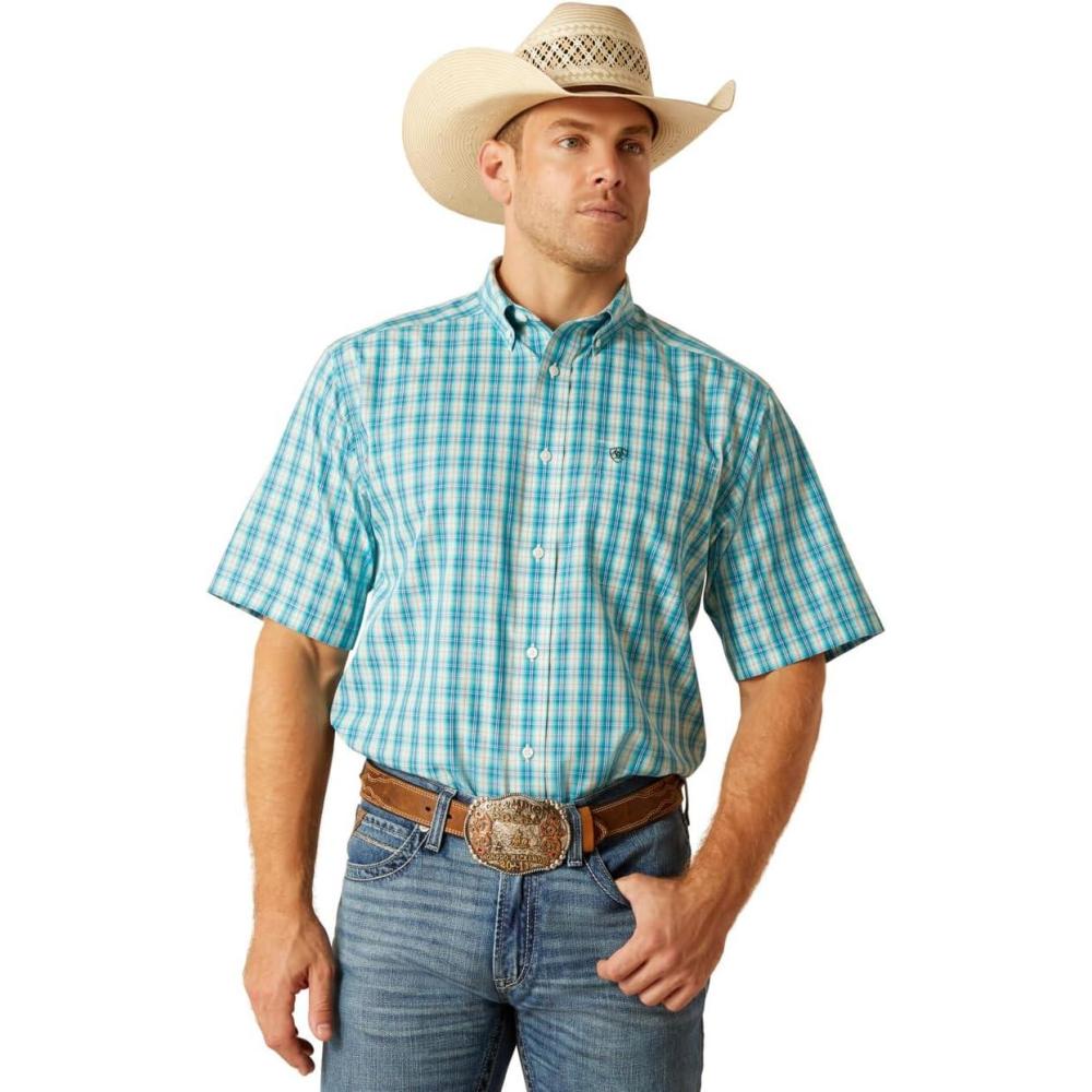 imageAriat Mens Wrinkle Free Kyle Classic Fit ShirtBlue