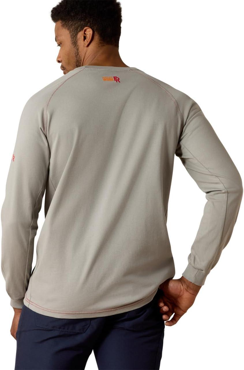 imageARIAT mens Fr Work Crew TshirtSilver Fox