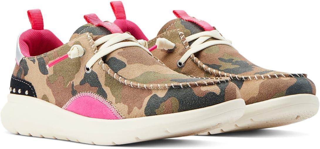 imageAriat Womens Hilo StudsCasually Camo