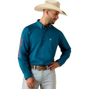 ARIAT Men’s Team Logo Lightweight Twill Classic Fit Shirt(Corsair/Red)
