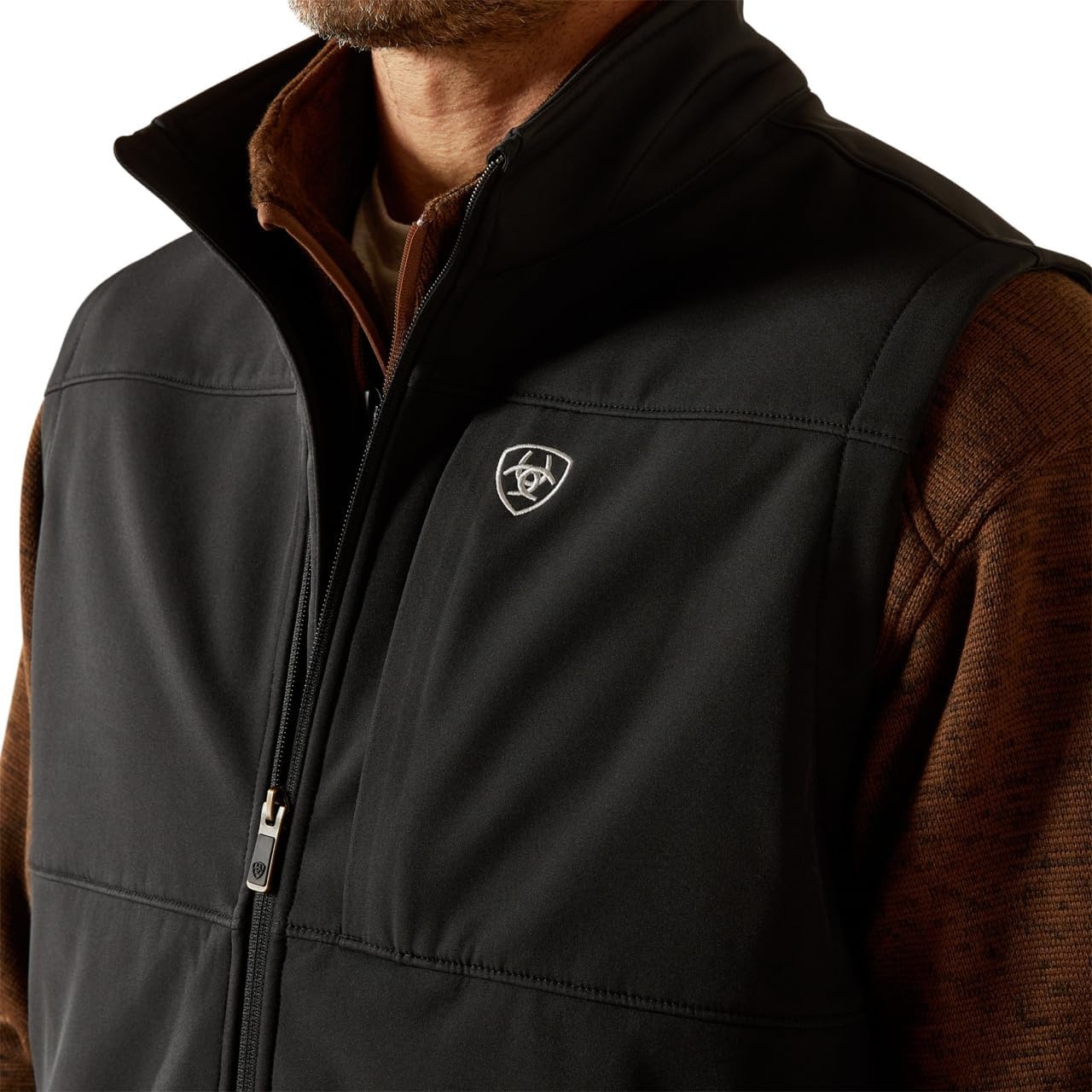 image:imageAriat Mens Vernon Softshell VestBlack Wash